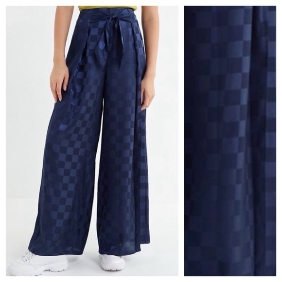 Urban Outfitters Blue Checkered Satin High Waisted Wide Leg Pants - Picture 1 of 16